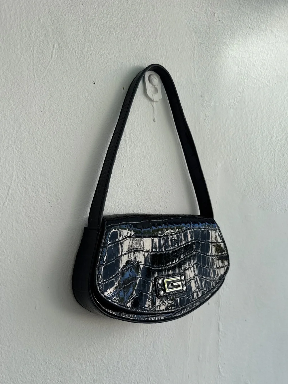 Guess Vintage Black Croc-Embossed Shoulder Bag - Picture 3 of 7